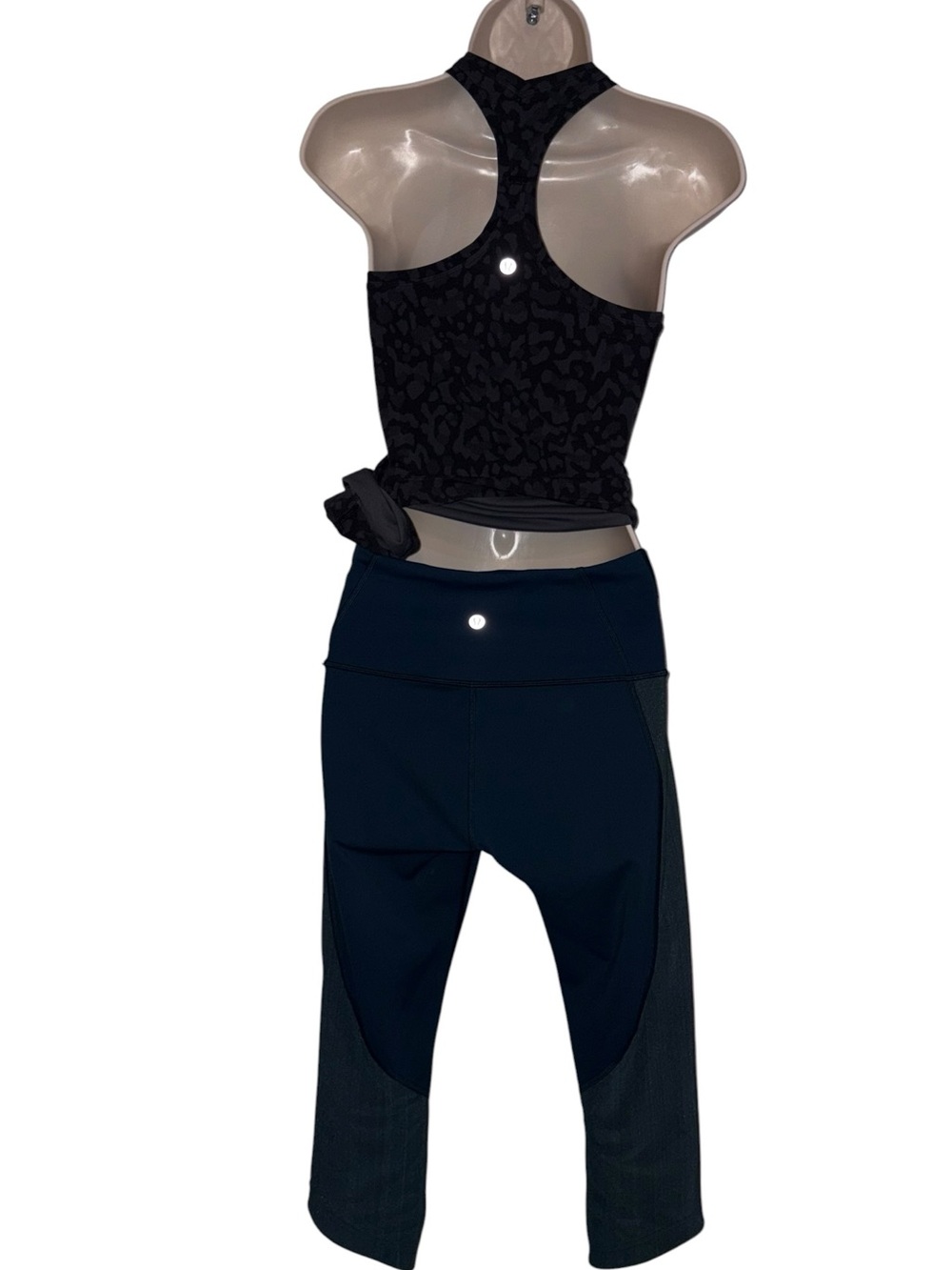 Lululemon Black Leopard Racerback Tank Top No Size Dot - Picture 5 of 9